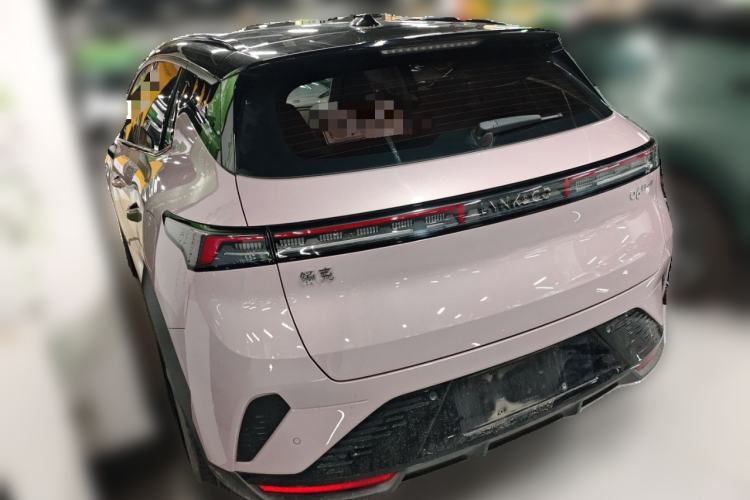 Used Lynk & Co 06 EM-P 2023 EM-P 126 Long-Range Halo Rear Left 45 Deg