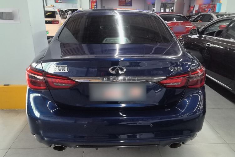 Used Infiniti Q50L 2018 2.0T Comfort Edition China VI Standard Rear