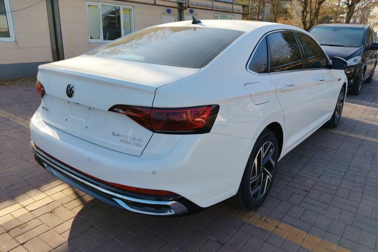 Used Volkswagen Sagitar 2023 200TSI DSG Excellence Edition
