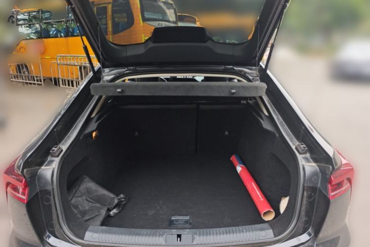 Used Bestune B70 2023 Third Generation 1.5T Automatic Enjoyment Version 70th Anniversary Edition Trunk