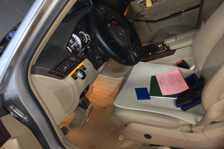 Used Mercedes-Benz E-Class 2013 E 260 L CGI Elegant Model Left Front Seat