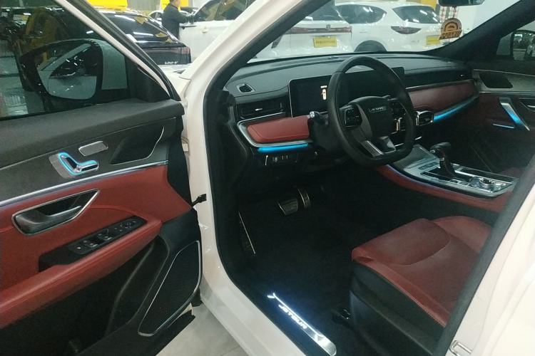 Used JETOUR X70 PLUS 2022 1.5T DCT Luxury Edition 5 Seats