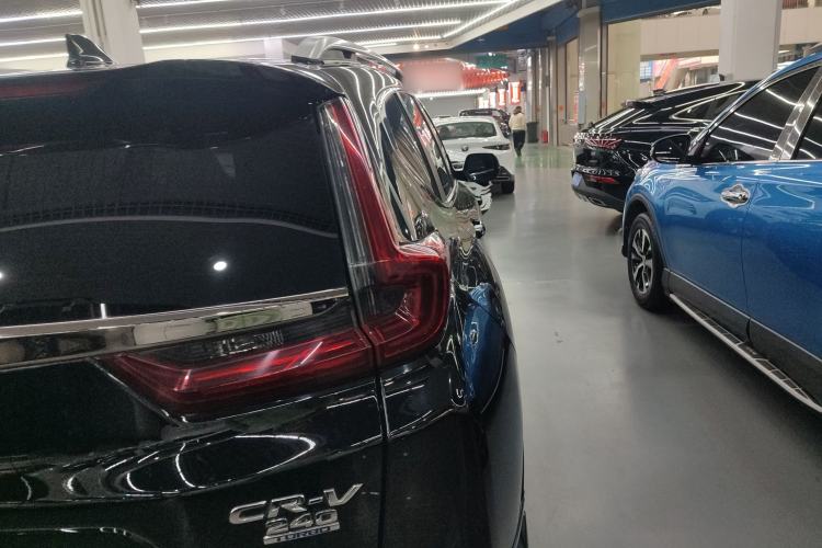 Used Honda CR-V 2021 240TURBO CVT 2WD Black Jazz Edition