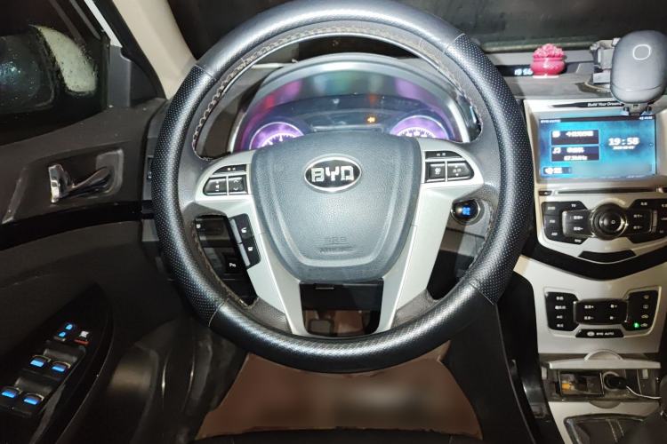 Used BYD Surui 2014 1.5L Manual Luxury Model