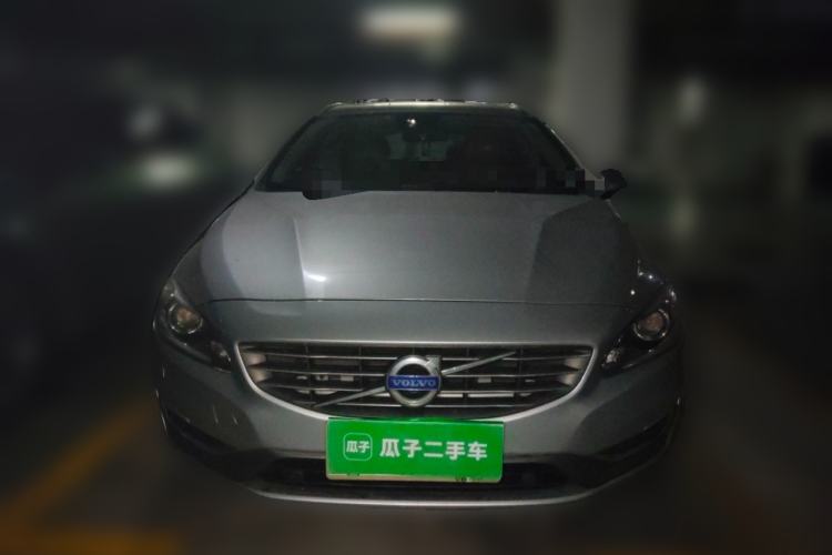 Used Volvo V60 2013 T5 Zhiya Edition Front