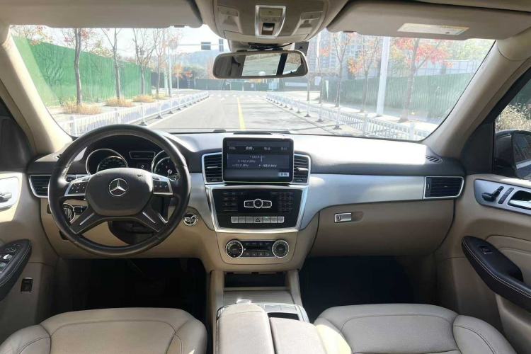 Used Mercedes-Benz M-Class 2014 ML 320 4MATIC