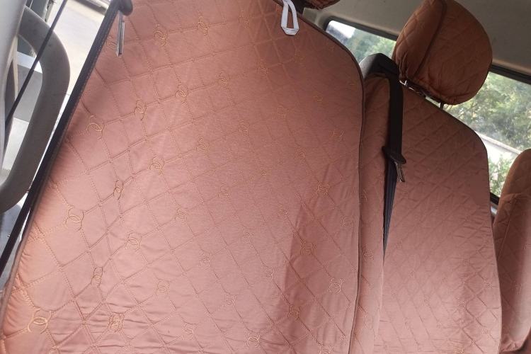 Used SAIC MAXUS Xintu V80 2018 2.5T 6-speed manual Aoyuntong short-wheelbase ultra-low roof 5- or 6-seat model
