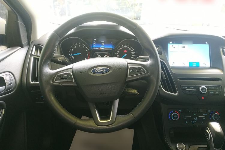 Used Ford Focus 2017 Sedan EcoBoost 180 Automatic Elite Model
