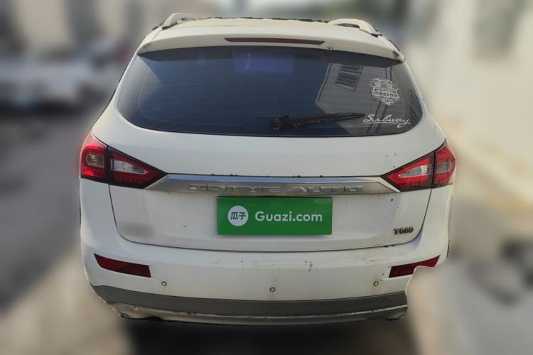 Used Zotye T600 2015 1.5T Manual Luxury Model
