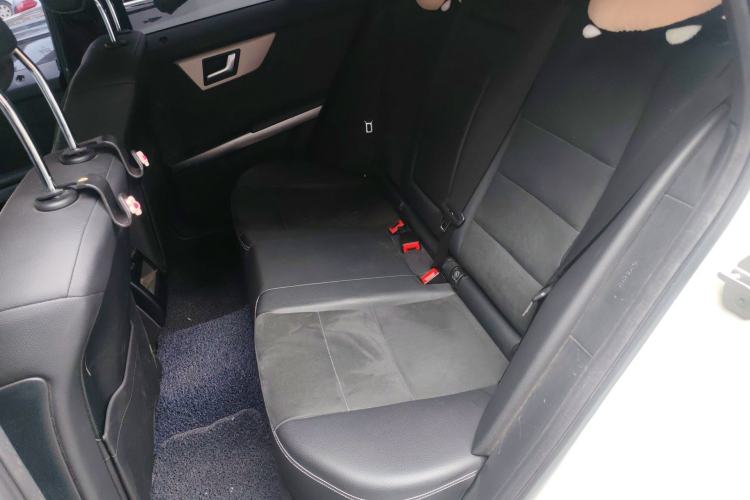 Used Mercedes-Benz GLK-Class 2015 GLK 260 4MATIC Dynamic Edition Ultimate Version Left Rear Seat