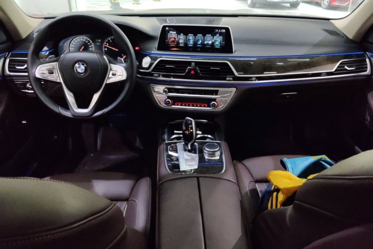 Used BMW 7 Series 2016 740Li Luxury Edition Center Console