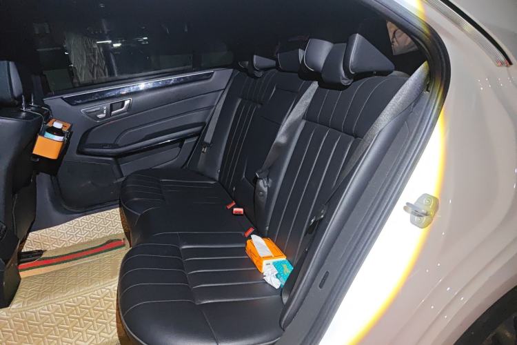 Used Mercedes-Benz E-Class 2015 E 260 L Sport Edition