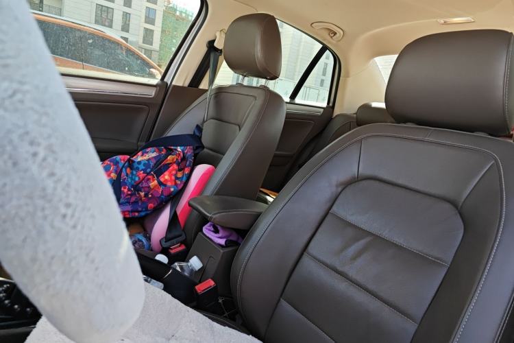 Used Volkswagen Bora 2014 1.6L Manual Fashion Edition
