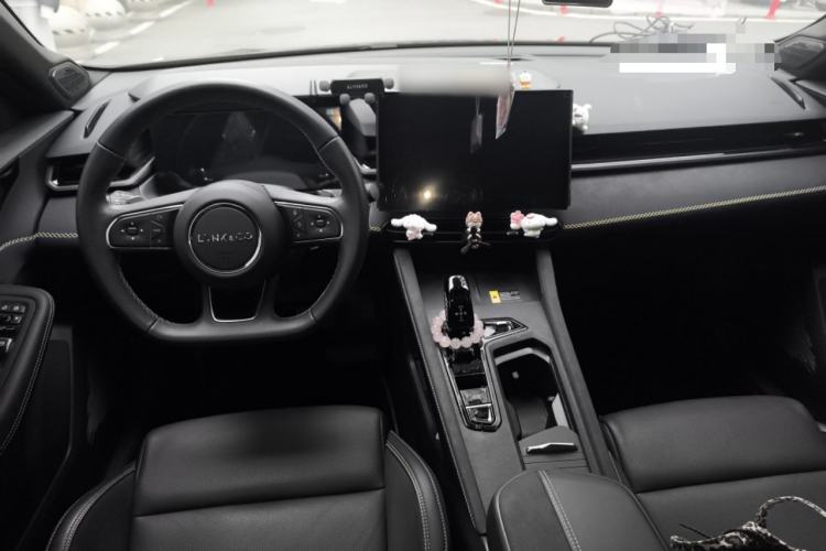 Used Lynk & Co 03 2023 1.5TD DCT JingPro
