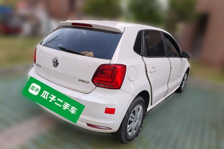 Used Volkswagen Polo 2016 1.4L Manual Fashion Model

