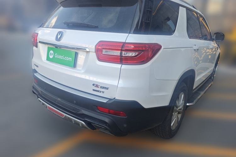 Used CHANGAN CS95 2017 2.0T Two-Wheel Drive Zhiyuan Edition