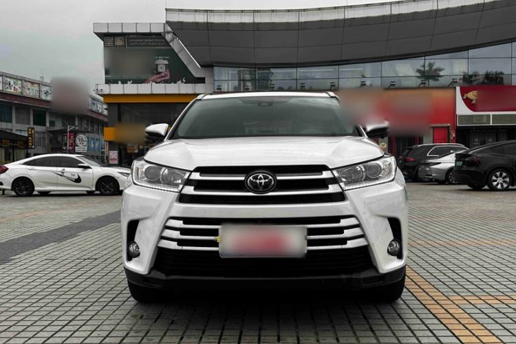 Used Toyota Highlander 2018 2.0T Four-Wheel Drive Luxury Version 7 Seats China VI Standard
