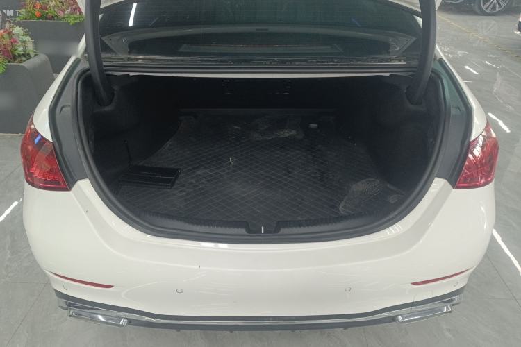 Used Mercedes-Benz C-Class 2022 C 200 L Sport Edition Trunk