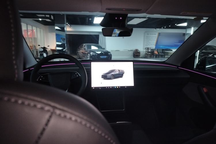 Used Tesla Model Y 2025 Rear-Wheel-Drive Version