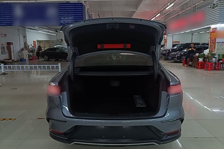 Used BYD Han 2025 DM-i 125KM Prestige Model