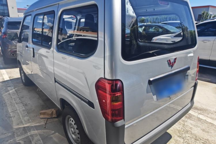 Used Wuling Zhiguang 2023 1.5L Practical Version 5/7 Seats
