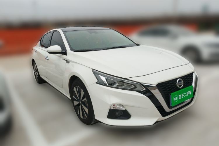 Used Nissan Teana 2021 2.0L XL Comfort Edition Front Right 45 Deg