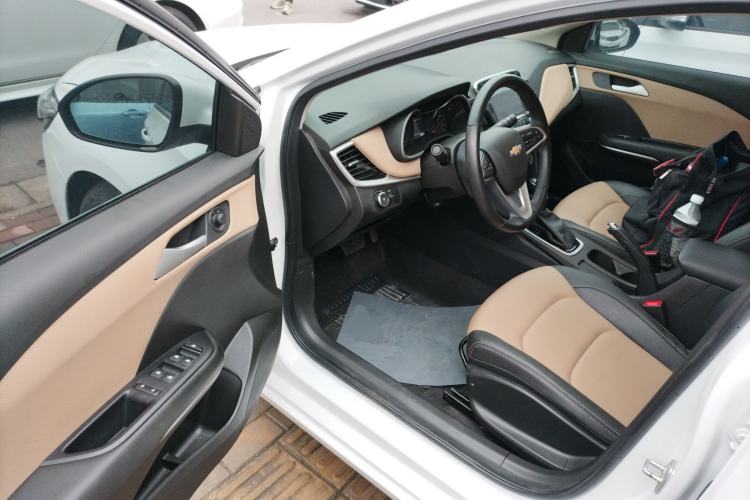 Used Chevrolet Monza 2022 320 Automatic Enjoyment Sunroof Version
