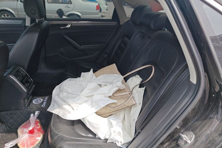 Used Volkswagen Passat 2016 330TSI DSG Luxury Edition Left Rear Seat