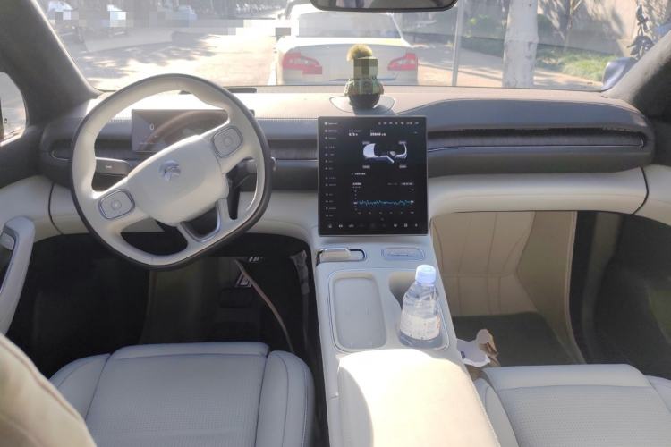 Used Nio ES6 2023 75 kWh
