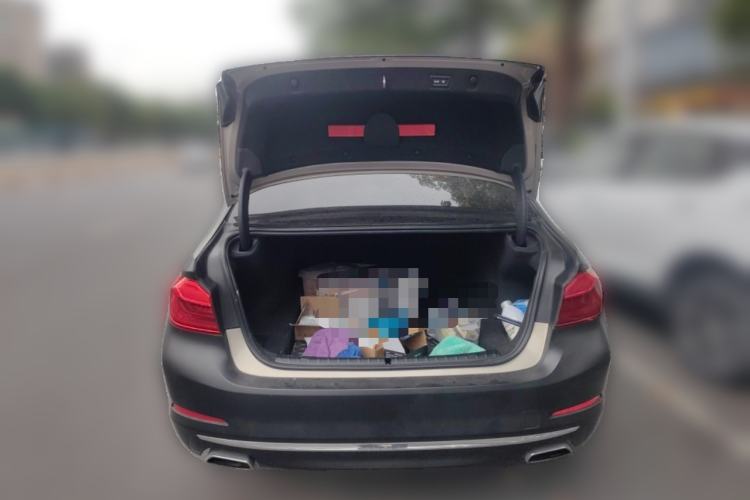 Used BMW 5 Series 2019 525Li Luxury Package Trunk