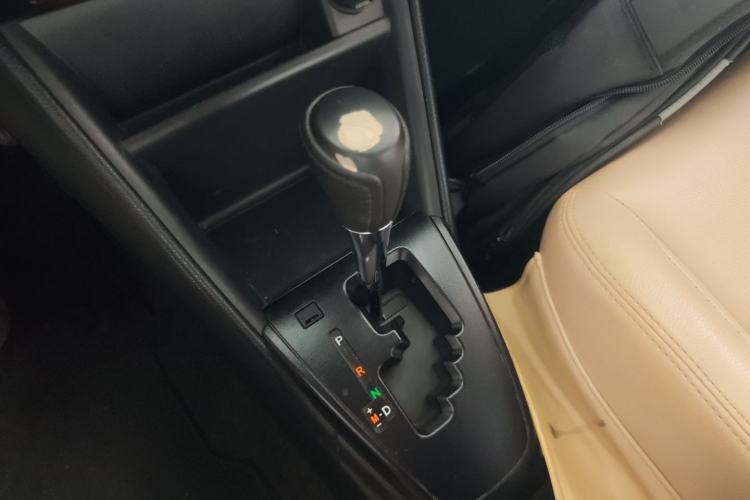 Used Toyota YARiS L Zhi Xiang 2020 1.5L CVT Leading Edition Gear Lever