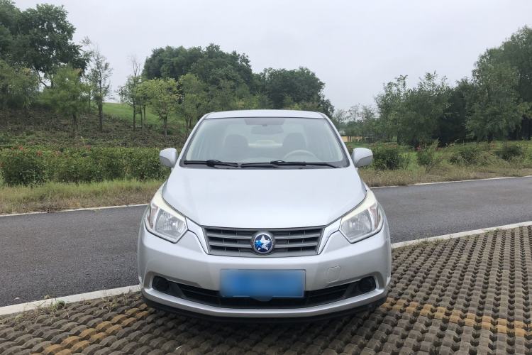 Used Venucia D50 2013 1.6L Automatic Fashion Edition
