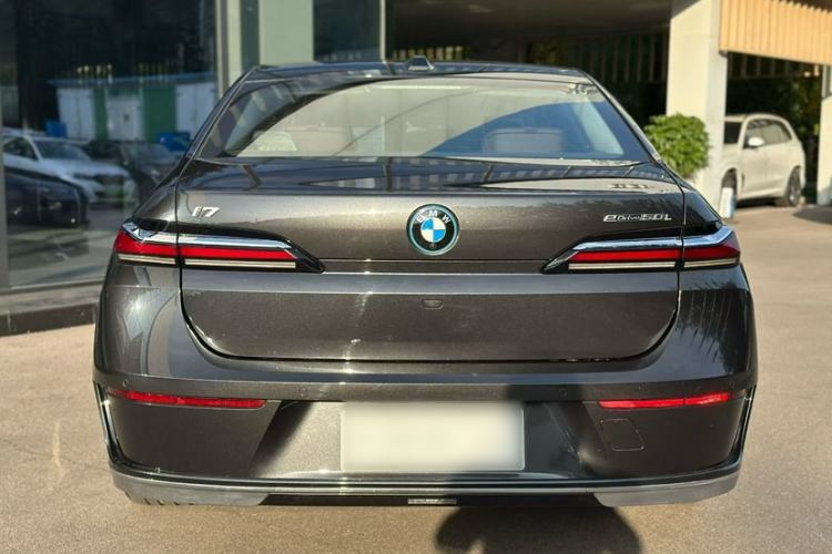 Used BMW i7 2023 eDrive50L Premium Luxury Package
