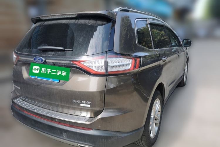 Used Ford Edge 2016 EcoBoost 245 Two-Wheel-Drive Titanium 7-Seater
