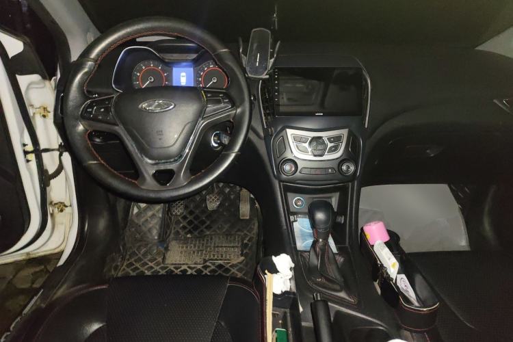 Used Chery Arrizo 5 2017 1.5L Manual Lingchao Edition Center Console
