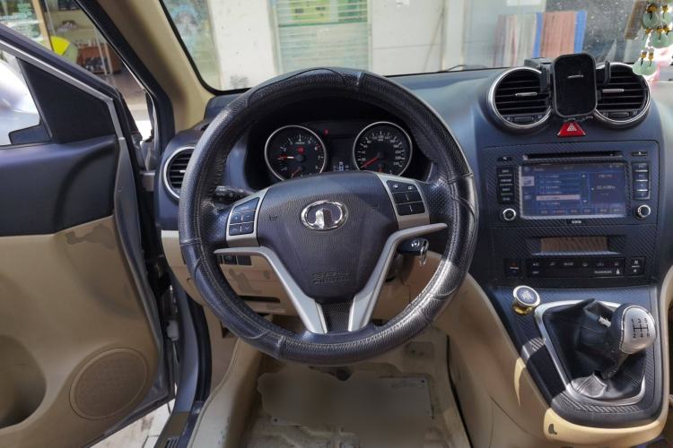 Used Haval H6 2011 2.0L Manual Two-Wheel Drive Elite Version