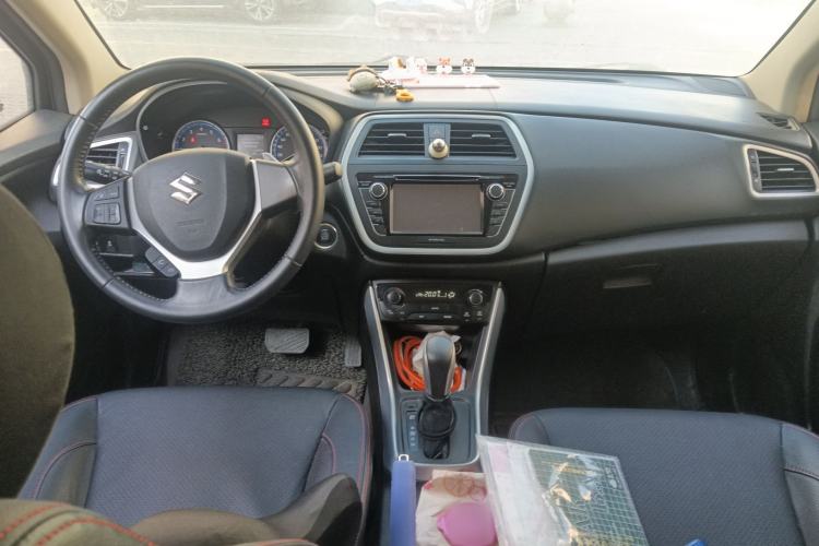 Used Suzuki S-Cross 2014 1.6L CVT Two-Wheel Drive Elite Version
