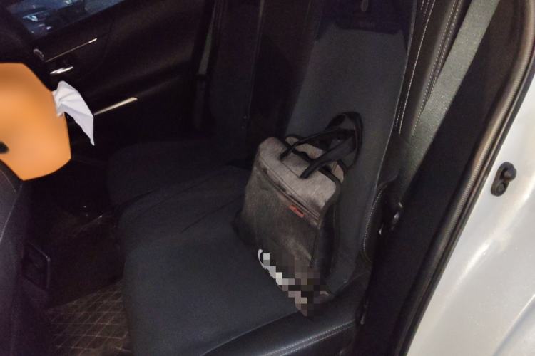 Used Toyota Harrier 2022 Dual-Engine 2.5L CVT Four-Wheel Drive Luxury Edition
