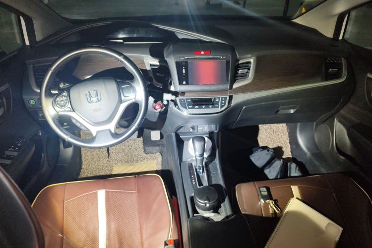 Used Honda Jade 2014 1.8L Automatic Comfort Elite Version 5 Seats