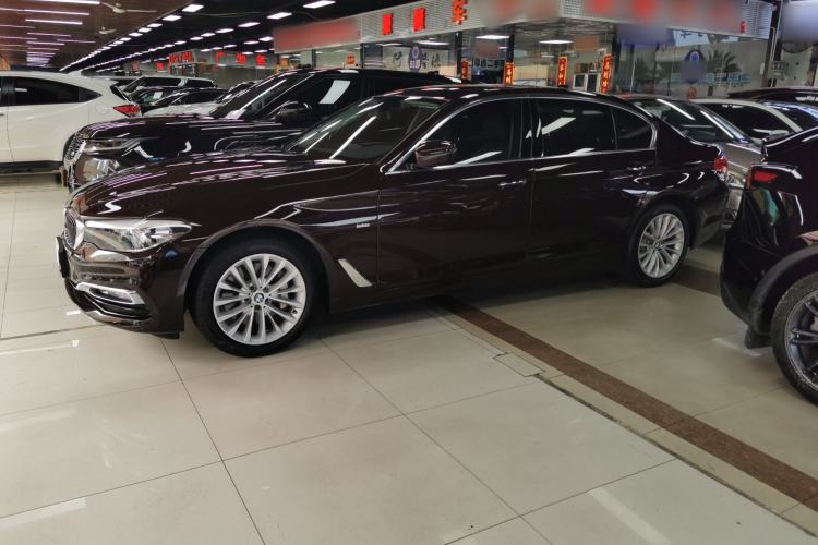 Used BMW 5 Series 2018 Revised Version 530Li Leading Edition Luxury Package Exterior 3