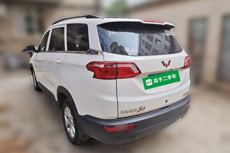 Used Wuling Hongguang S3 2019 1.5L Manual Standard Version China VI Standard

