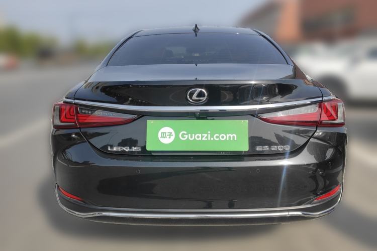 Used Lexus ES 2020 200 Excellence Edition