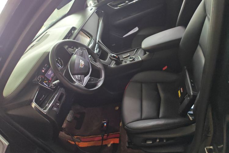 Used Cadillac XT5 2020 28T Luxury Version