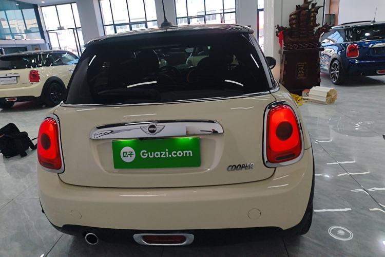 Used MINI MINI 2016 1.5T COOPER
