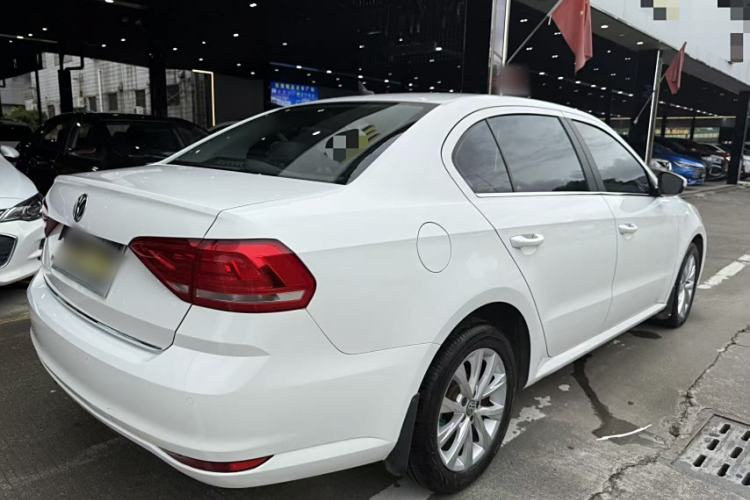 Used Volkswagen Lavida 2017 1.6L Automatic Comfort Edition