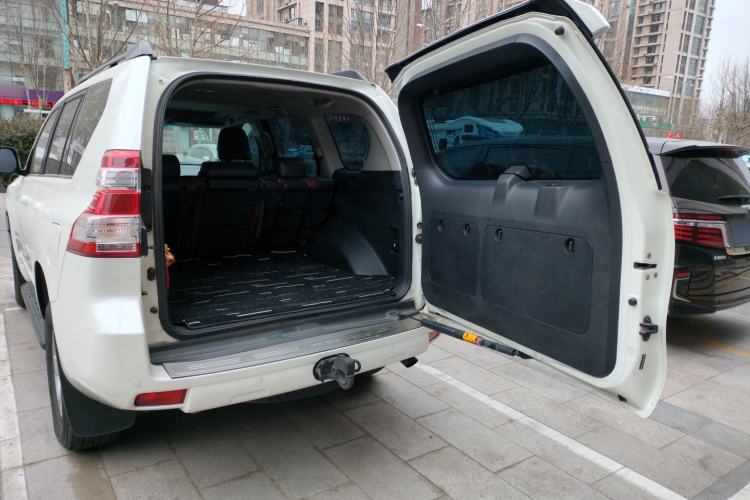 Used Toyota Prado 2015 2.7L Automatic Standard Edition
