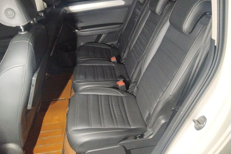 Used Volkswagen Touran 2021 Volkswagen Touran L 280TSI DSG Boundary Edition 7-Seater
