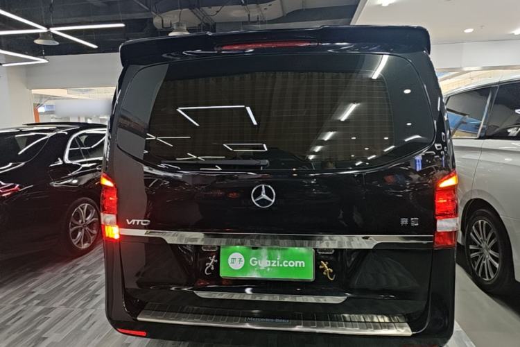 Used Mercedes-Benz Vito 2021 2.0T Elite Version 7 Seats Rear