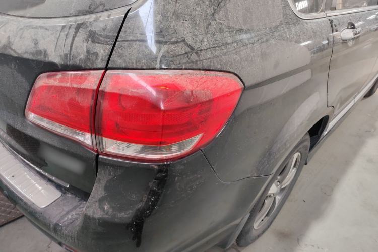 Used Haval H6 2015 Upgraded Model 1.5T Manual Two-Wheel Drive Elite Version