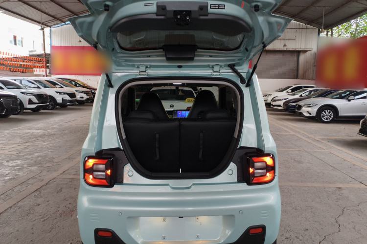 Used Geely Galaxy Panda 2024 Panda Mini 200km Endurance Bear Trunk